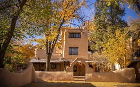 Sagebrush Inn & Suites